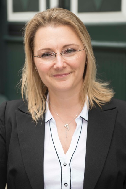 Claudia Behrens Claudia Behrens